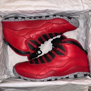 Air Jordan Retro 10 Bulls Over Broadway Size 12